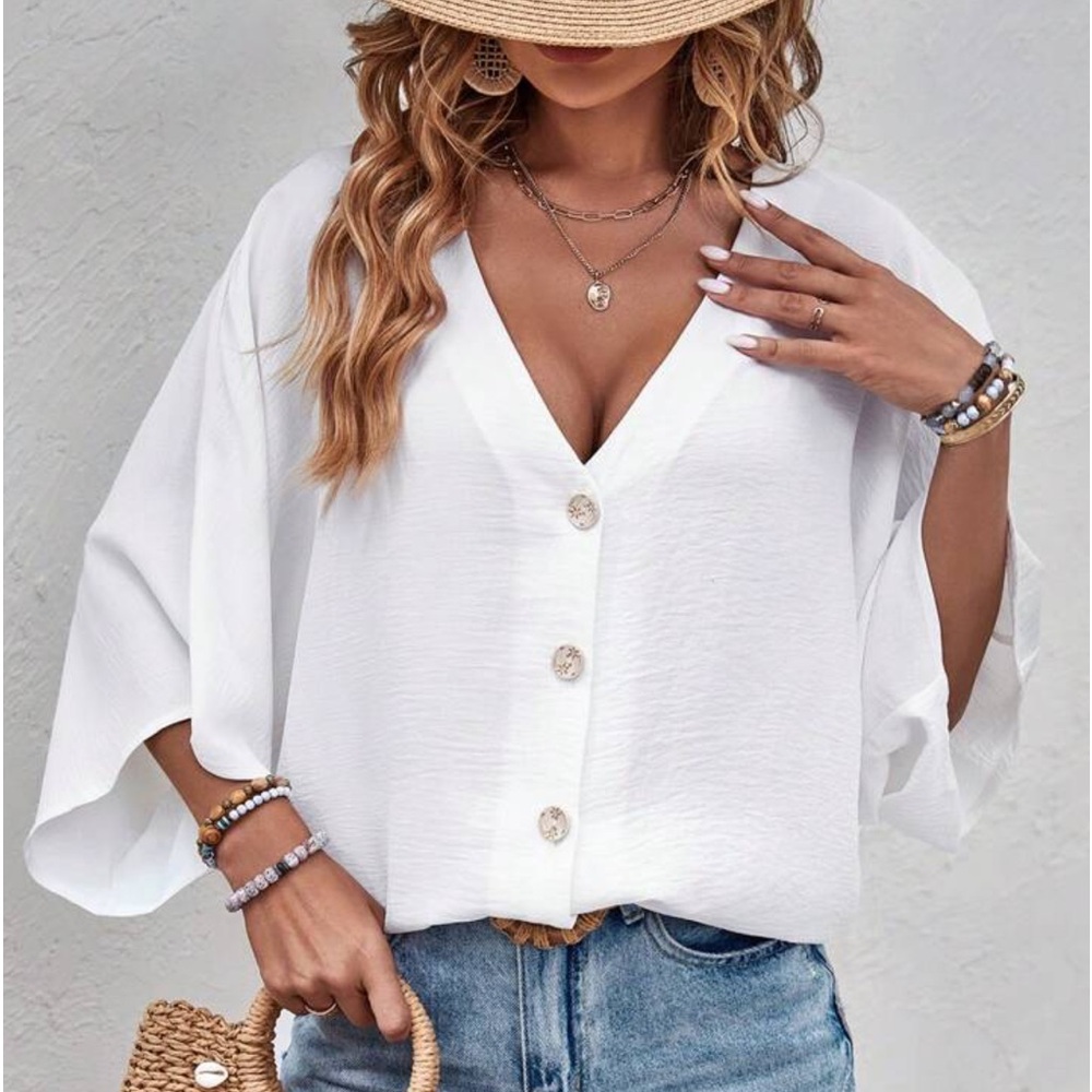 NWOT - SHEIN deep V button top (L)